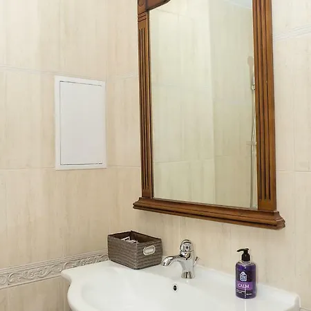Apartamento The Sky View - Studio With Amazing View Over *