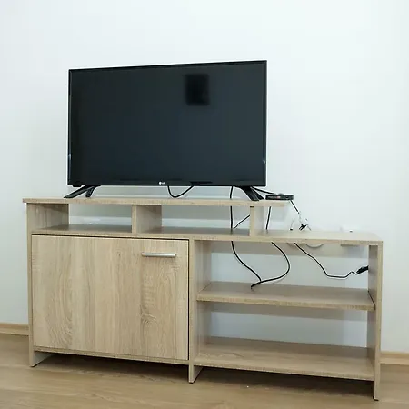Apartamento The Sky View - Studio With Amazing View Over